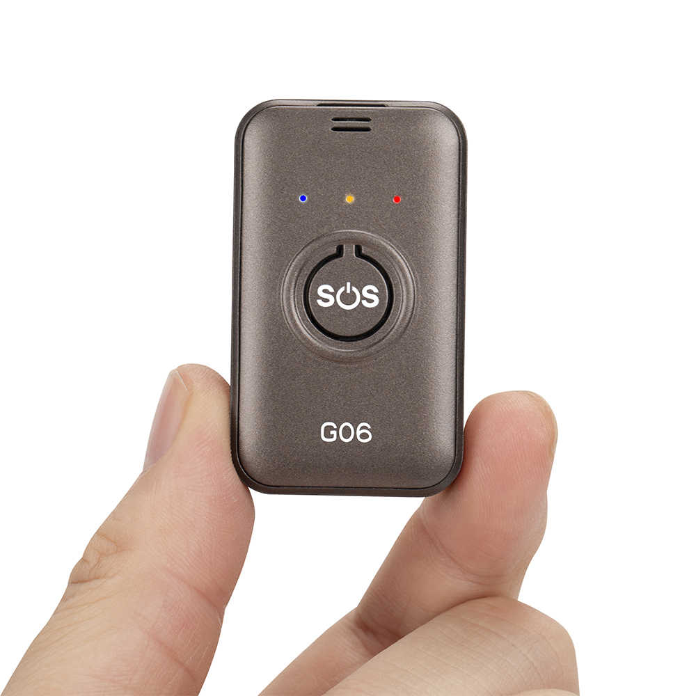 Mini tracker GSM GPS, cu localizare GPS, LBS, buton SOS, comunicare bidirectionala