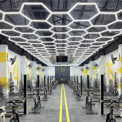 Lumina LED Hexagonala – 14 Module 484x243CM – Sala Fitness, Gym, Studio Antrenamente Profesionale
