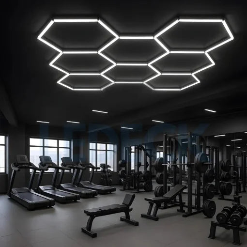 Lumina LED Hexagonala – 14 Module 484x243CM – Sala Fitness, Gym, Studio Antrenamente Profesionale